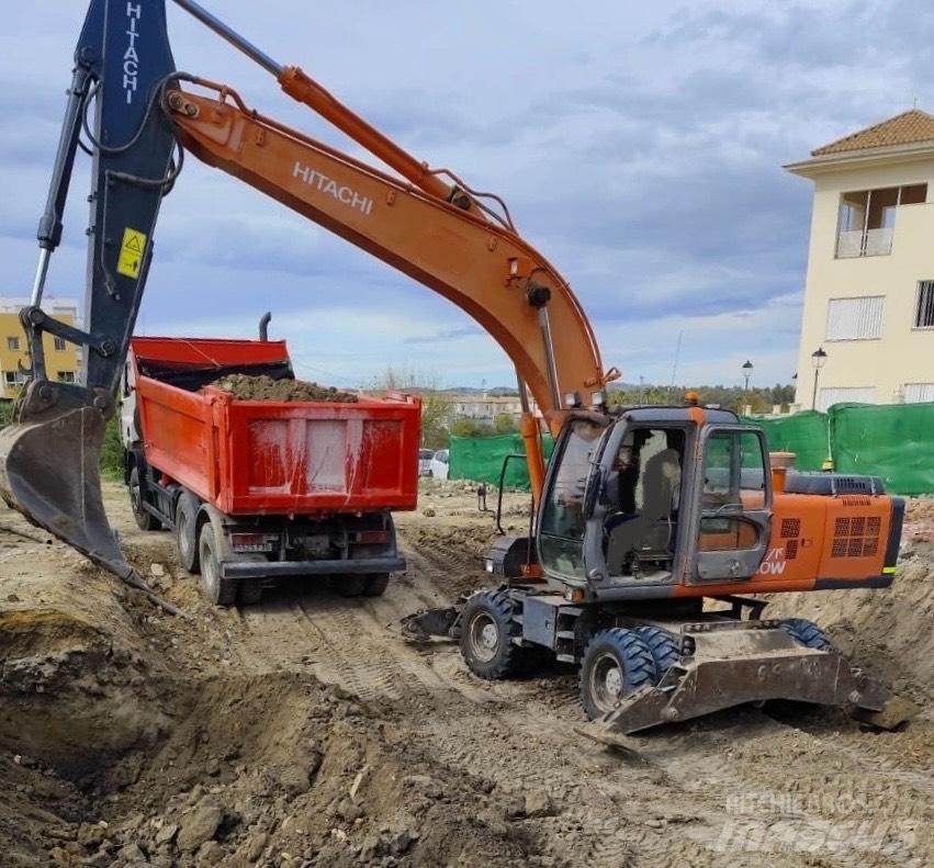 Hitachi ZX 210 W Ratasekskavaatorid