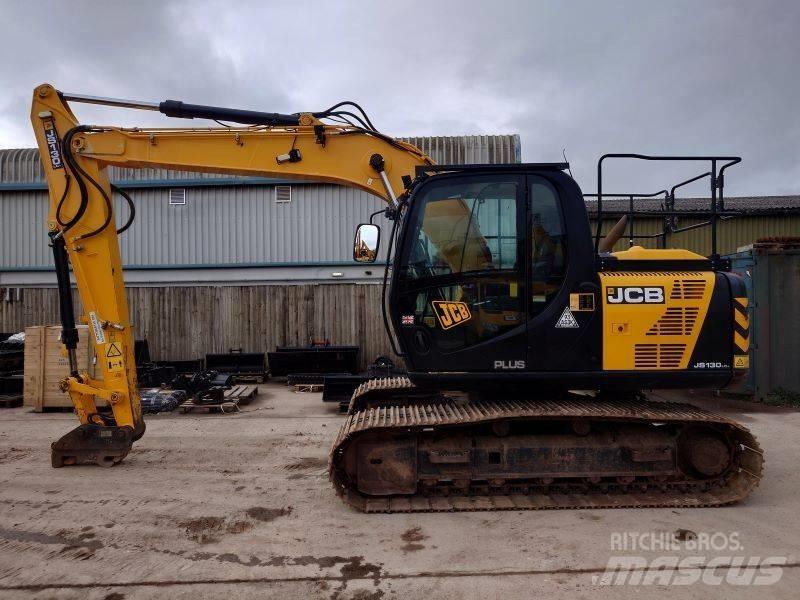 JCB JS 130 LC Roomikekskavaatorid