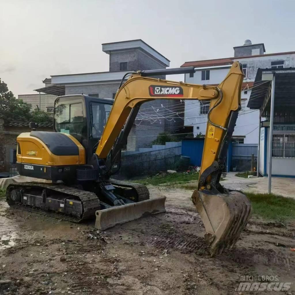 XCMG XE 60 GA Roomikekskavaatorid