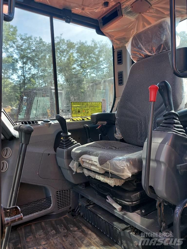 Doosan DX 85 R-3 Väikeekskavaatorid 7t-12t