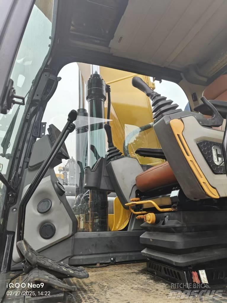 CAT 320 GC Roomikekskavaatorid
