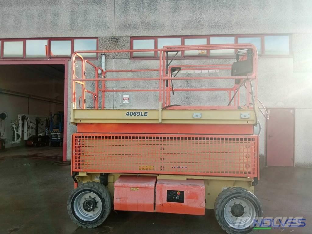 JLG 4069LE Käärtõstukid