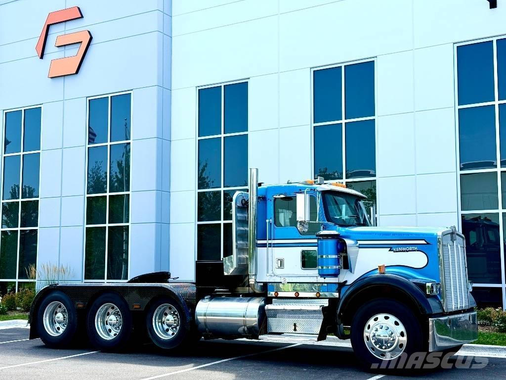 Kenworth W 900 Sadulveokid