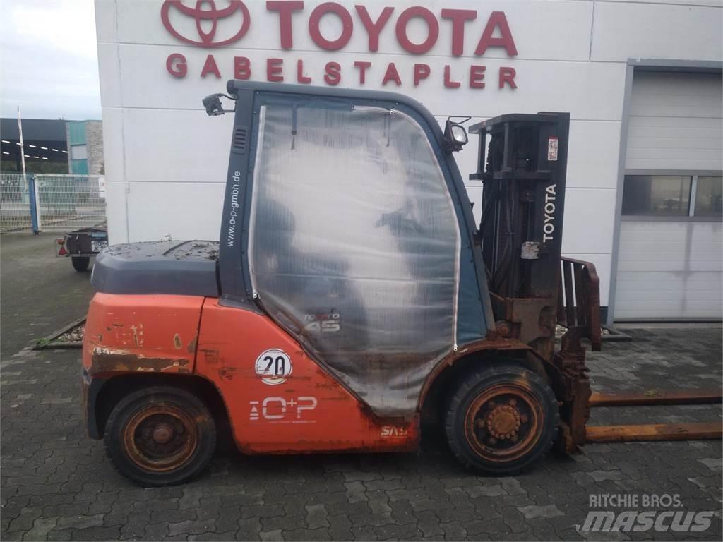 Toyota 40-8FD40N Diiseltõstukid