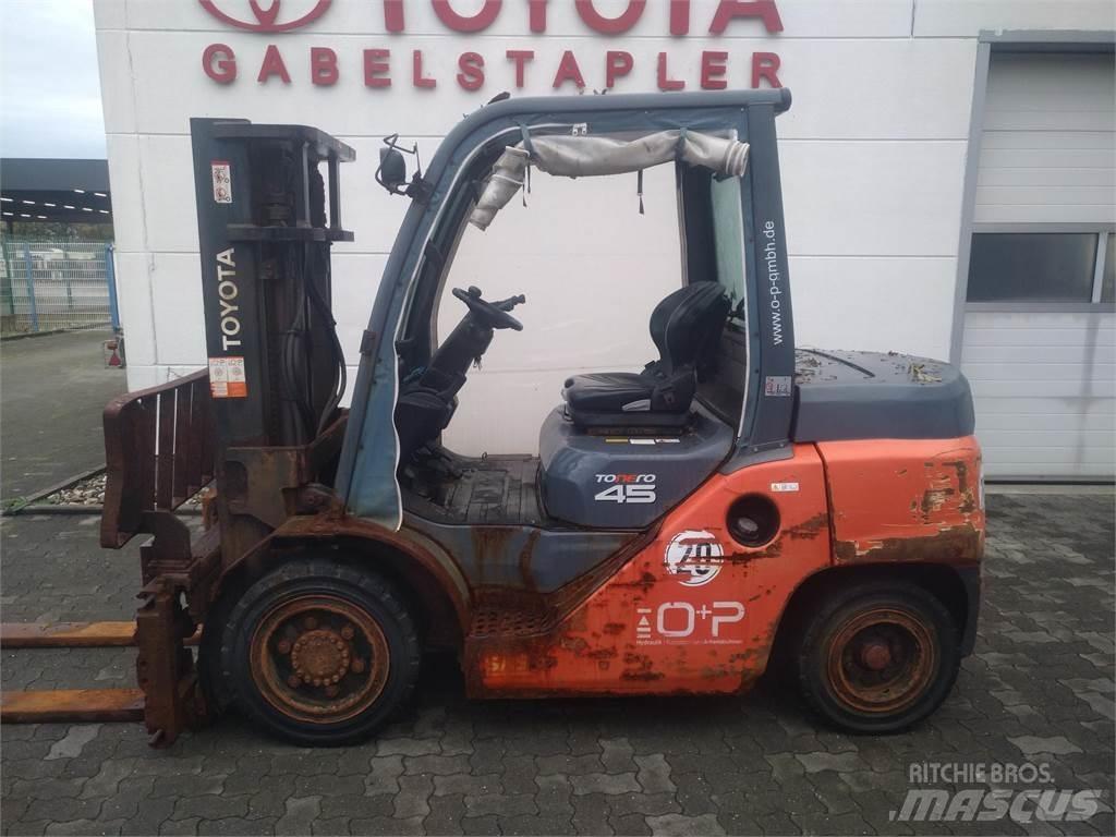 Toyota 40-8FD40N Diiseltõstukid