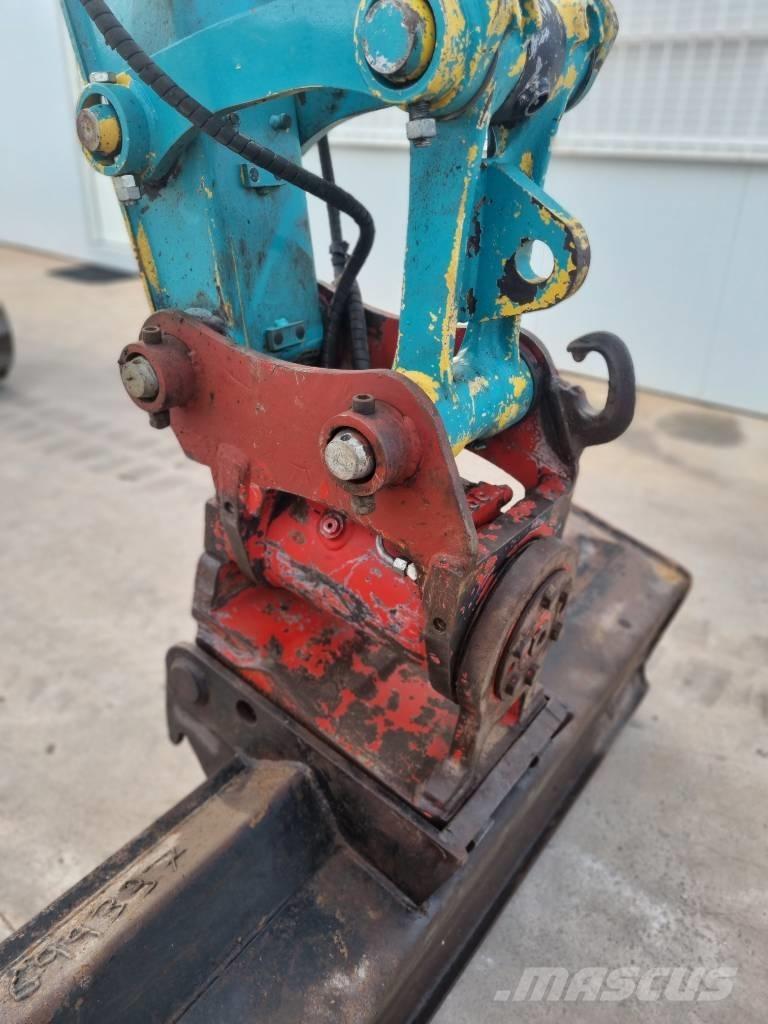 Yanmar Vio 80-1A Väikeekskavaatorid 7t-12t