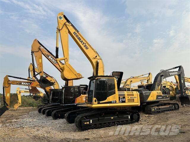 Komatsu PC 210-8 Roomikekskavaatorid