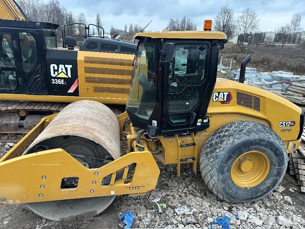 CAT CS 12 GC Ühe trumliga rullid