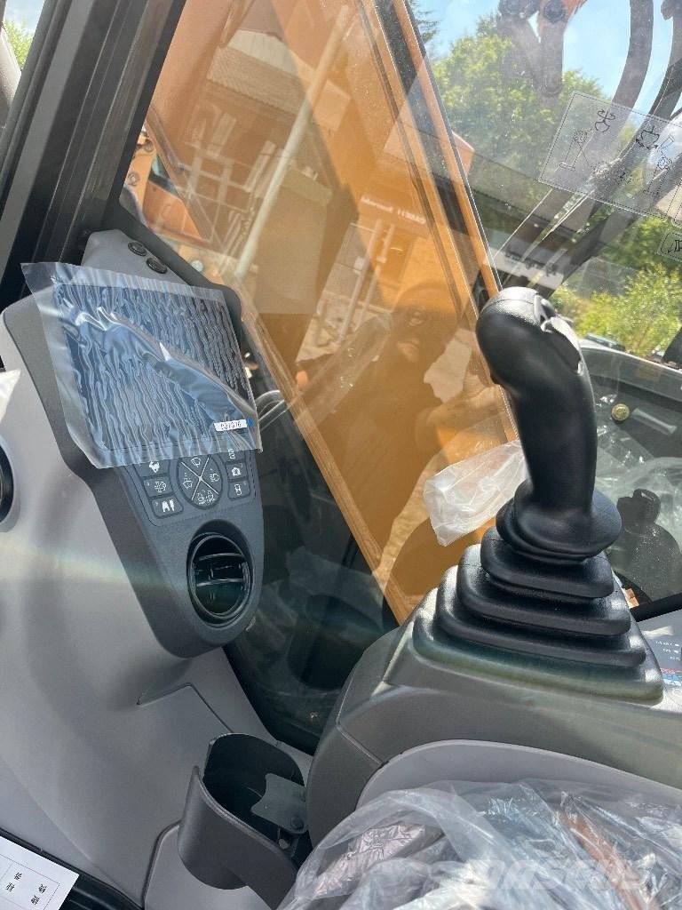 CASE CX 85 D SR Väikeekskavaatorid 7t-12t
