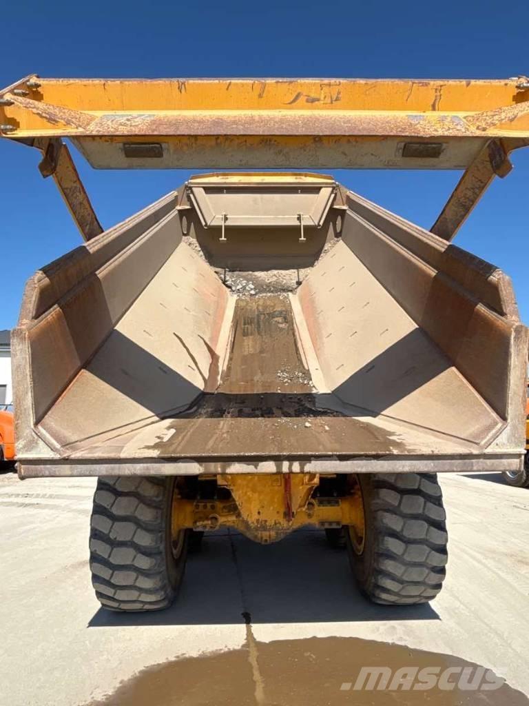 Volvo A30G Liigendraamiga pinnaseveokid