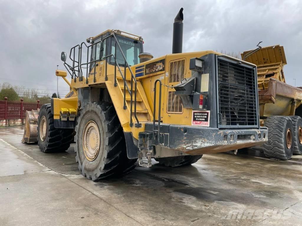 Komatsu WA 600-6 Rataslaadurid