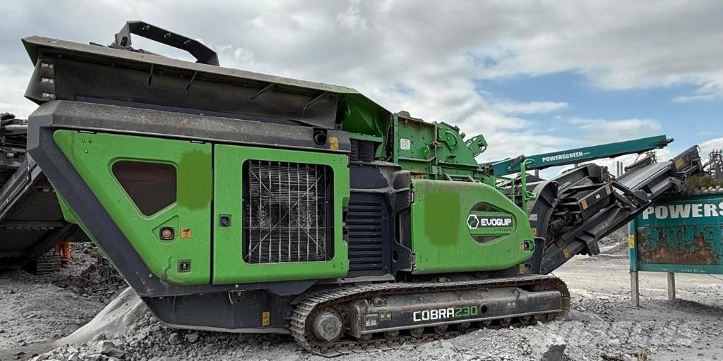EvoQuip Cobra 230 Iseliikuvad purustid