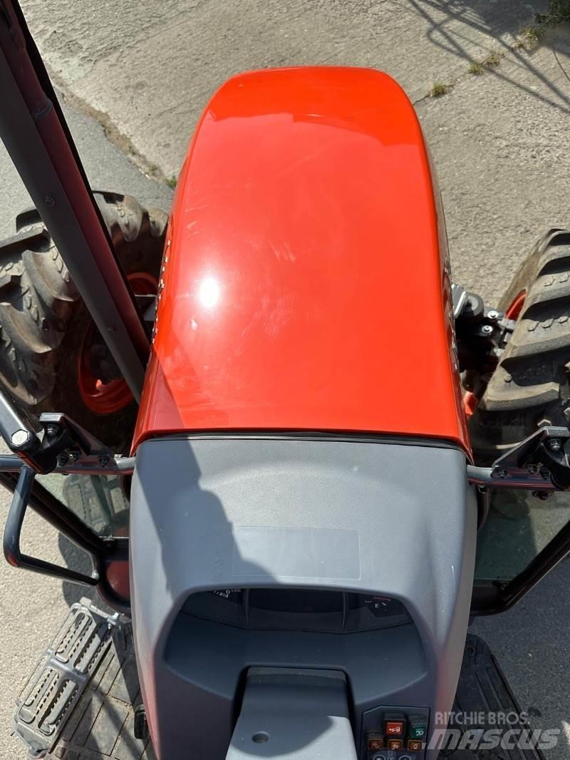 Kubota M4063 ROPS Traktorid