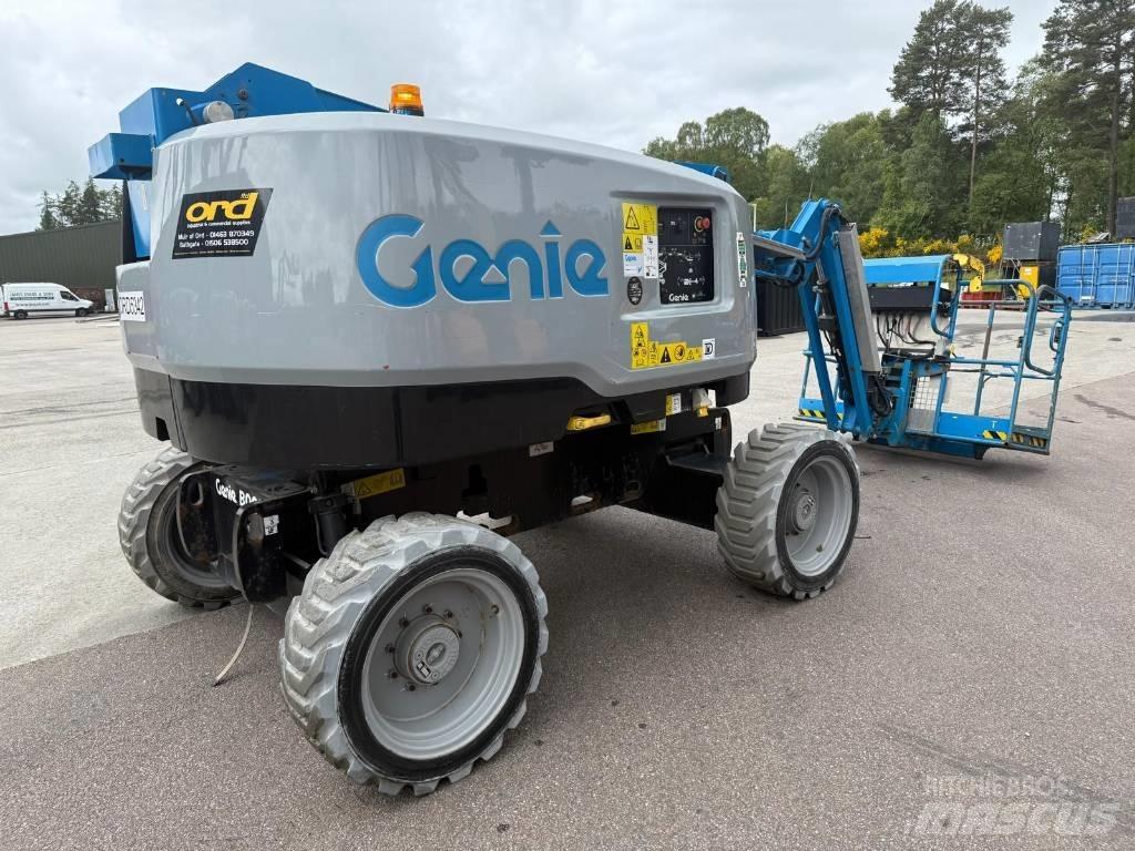 Genie Z 45 FE Iseliikuvad poomtõstukid