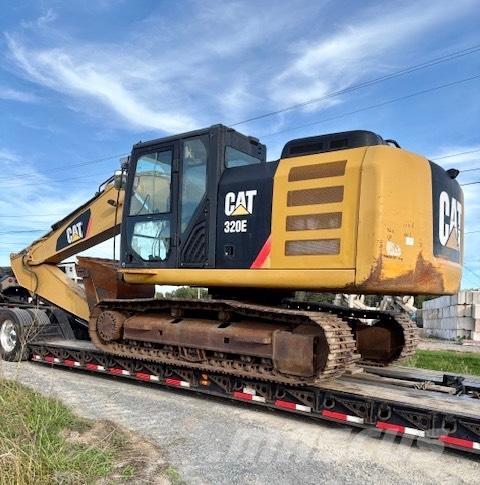 CAT 320E Roomikekskavaatorid