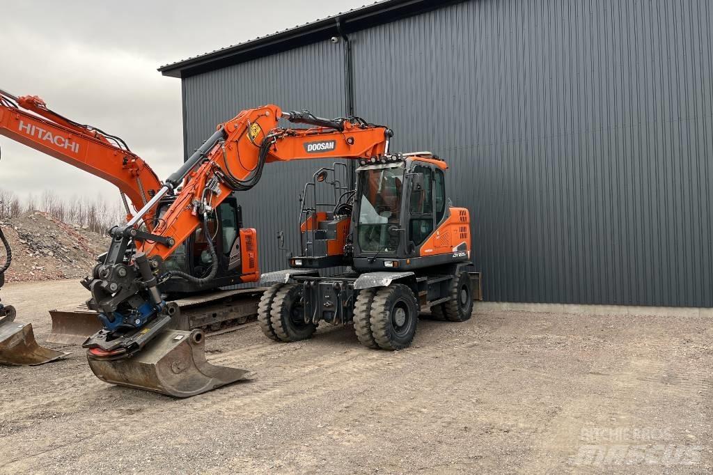 Doosan DX 165 W-5 Ratasekskavaatorid