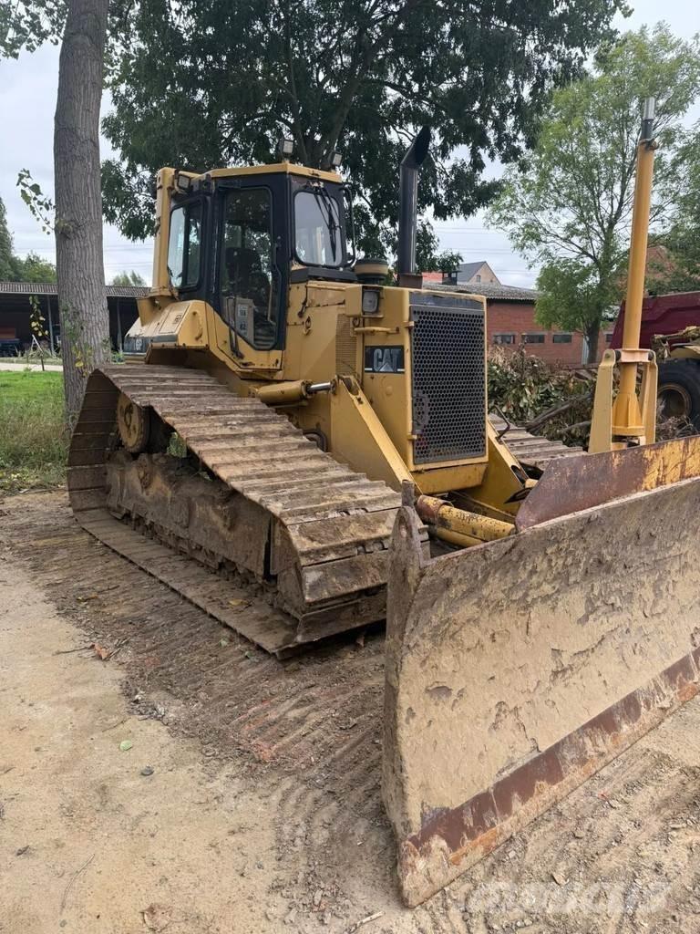 CAT D5H Buldooserid