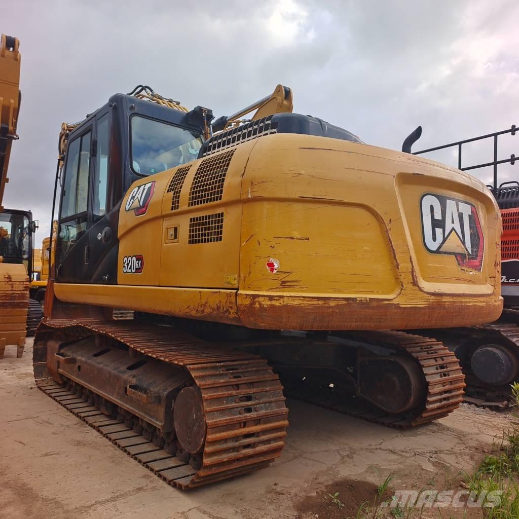 CAT 320GX Roomikekskavaatorid
