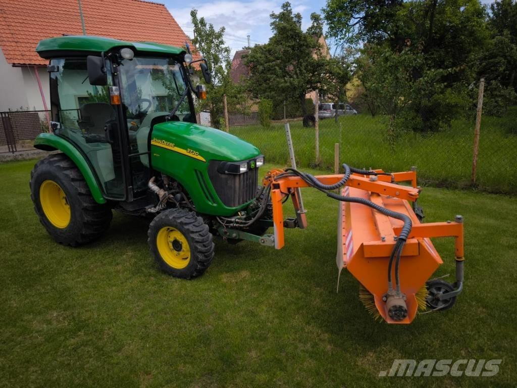 John Deere 3720 Kompakttraktorid