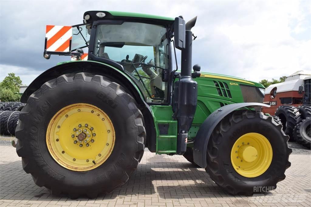 John Deere 6215 R Traktorid