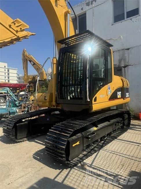 CAT 320 C L Roomikekskavaatorid