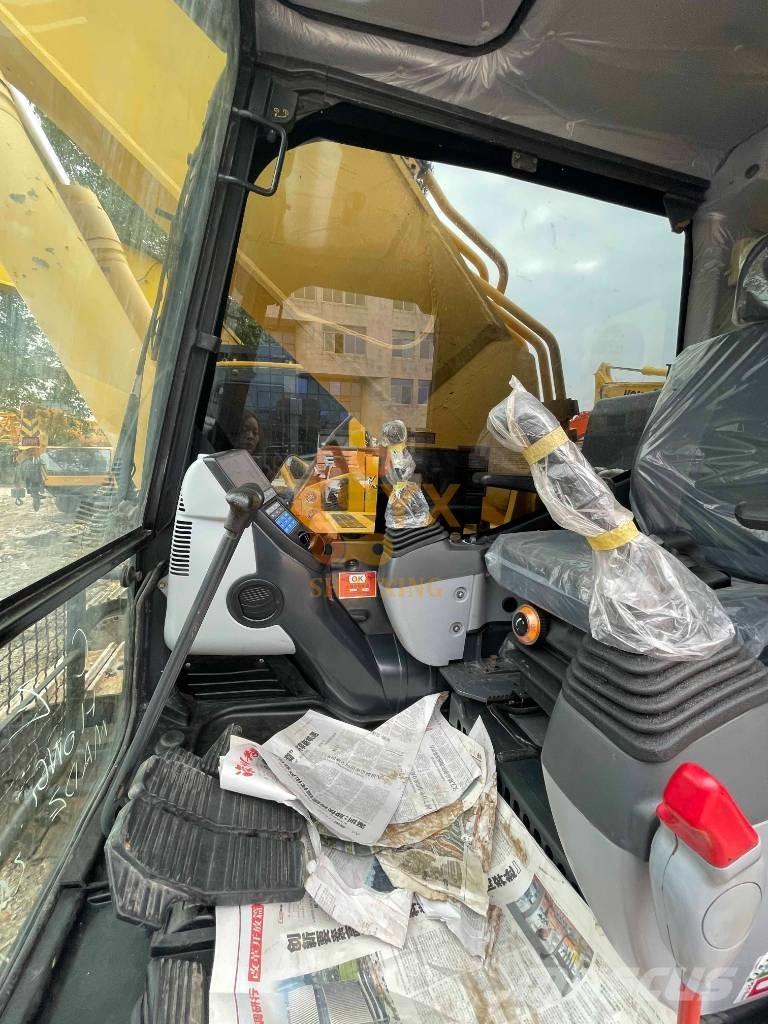 Komatsu PC 450-8 Roomikekskavaatorid
