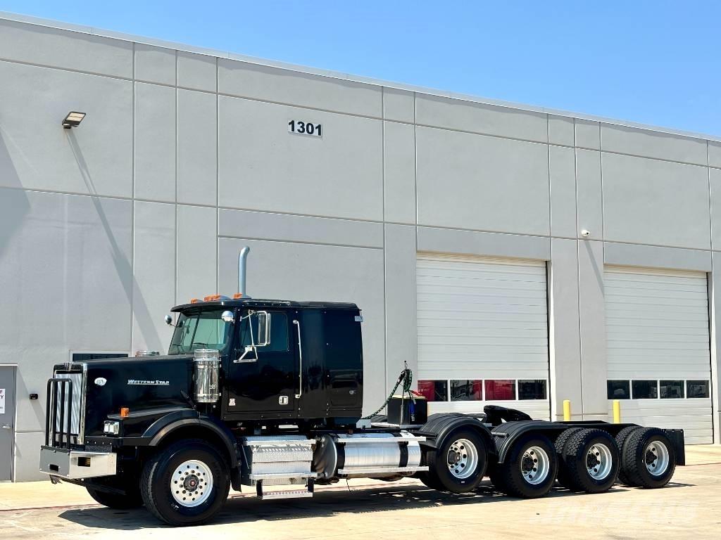 Western Star 4900 SA Sadulveokid