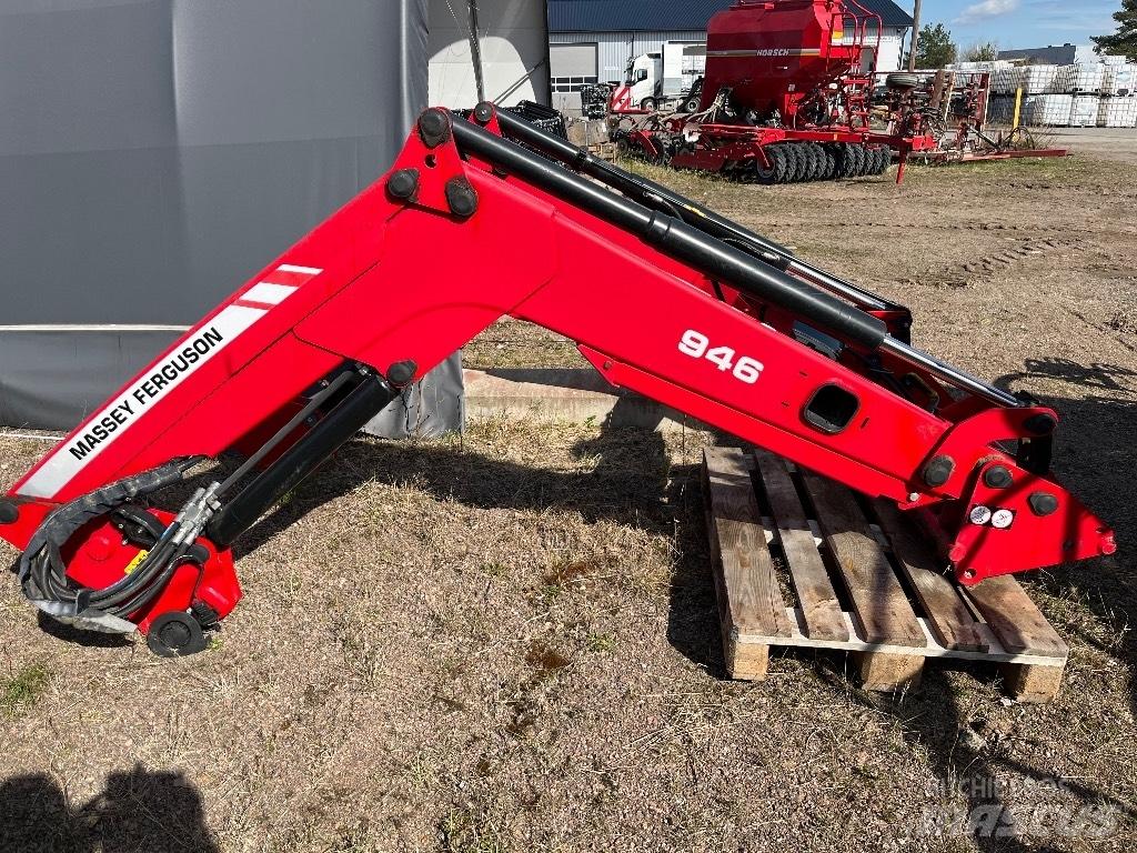 Massey Ferguson 945 Frontaallaadurid ja ekskavaatorid