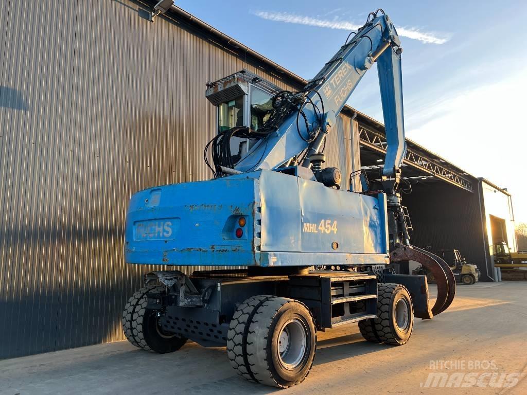Fuchs MHL 454 Materjalikäitlusmasinad