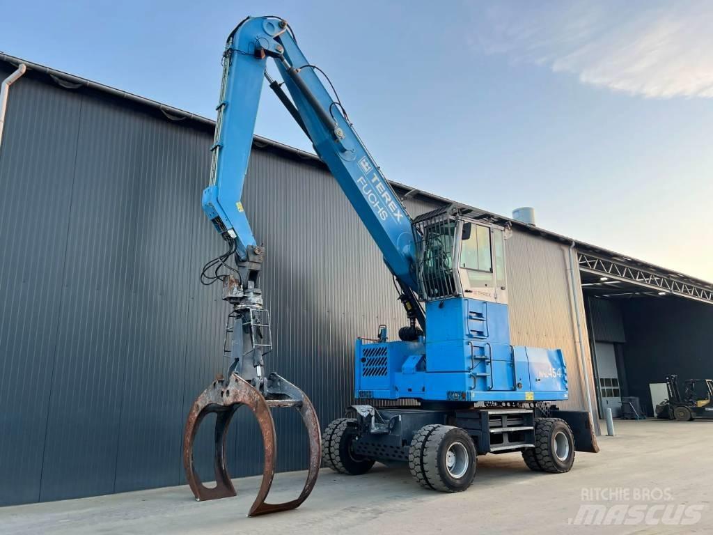 Fuchs MHL 454 Materjalikäitlusmasinad