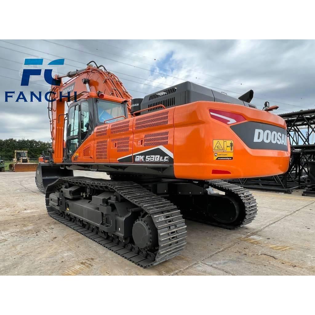 Doosan dx530 Roomikekskavaatorid