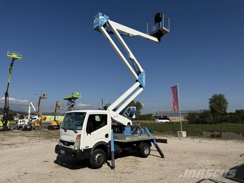 Socage DA320 Auto korvtõstukid
