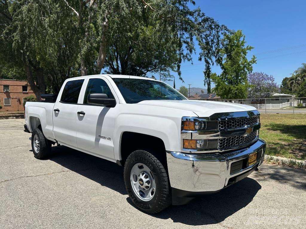 Chevrolet 2500 hd Muu
