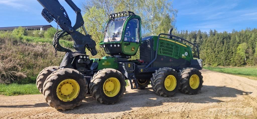 John Deere 1270 G Harvesterid