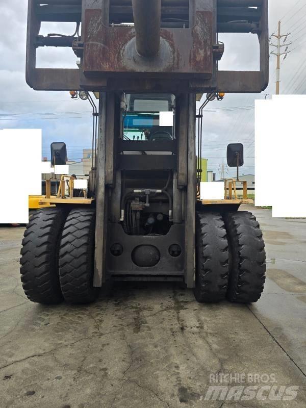 TCM FD 200 Teleskooplaadurid