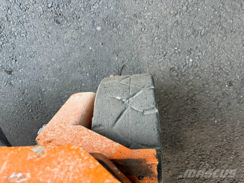 Genie GS 2646 Käärtõstukid