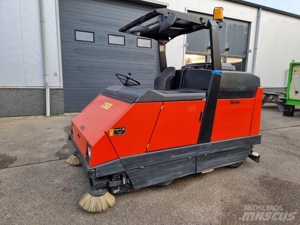 Hako B 1500 Tänavapuhastusmasinad