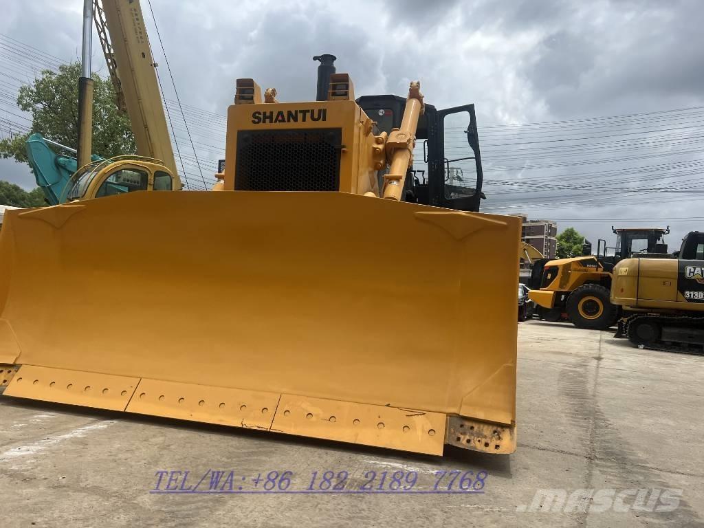 Shantui SD 32 Buldooserid