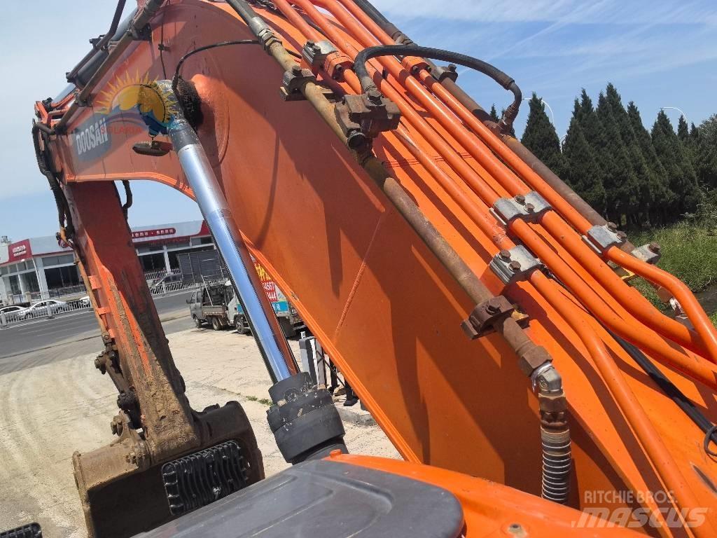 Doosan DX 340 LC-9C Roomikekskavaatorid