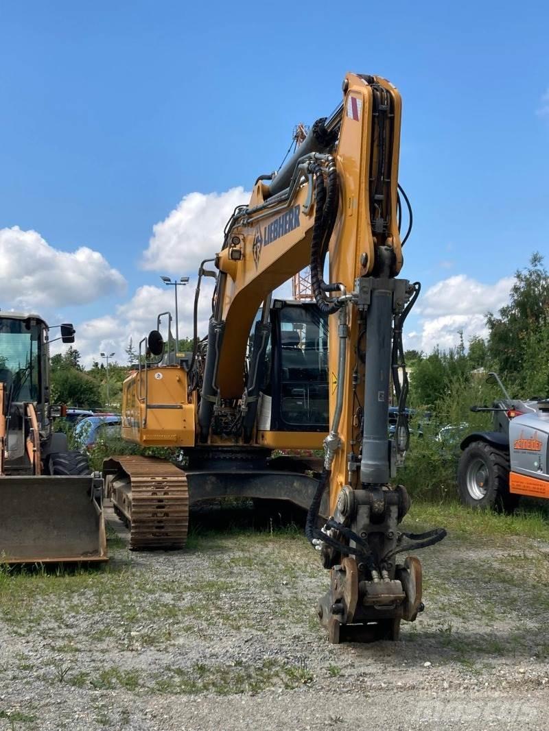 Liebherr R926 Roomikekskavaatorid