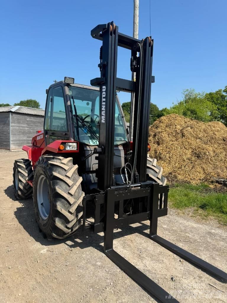 Manitou M 26.4 Maastikutõstukid