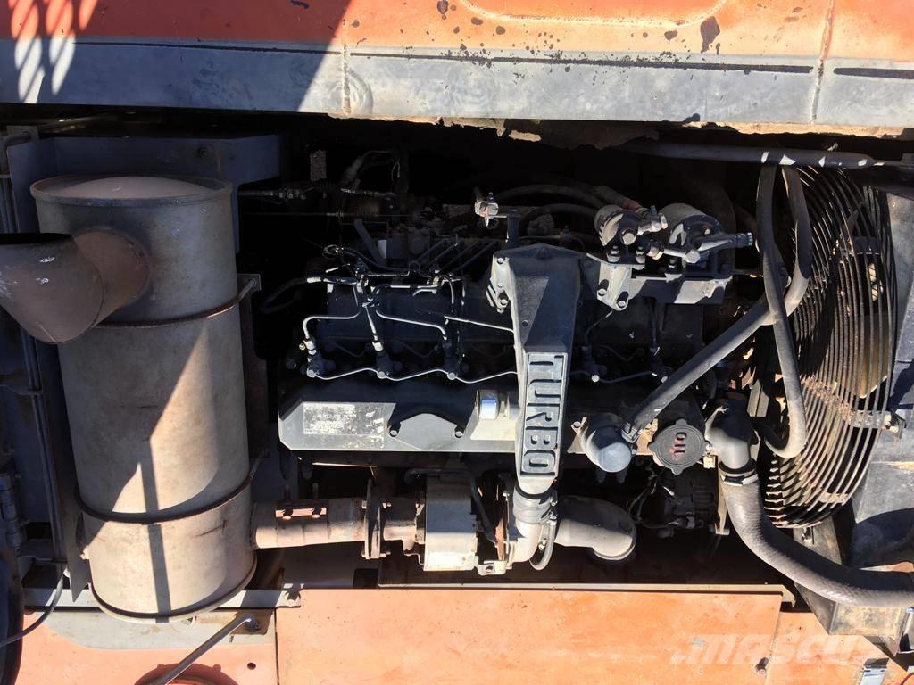 Hitachi EX 270 LC-5 Roomikekskavaatorid
