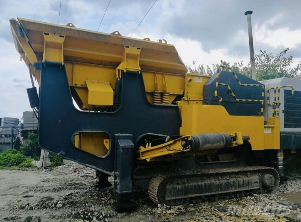 Sandvik QJ 240 Iseliikuvad purustid