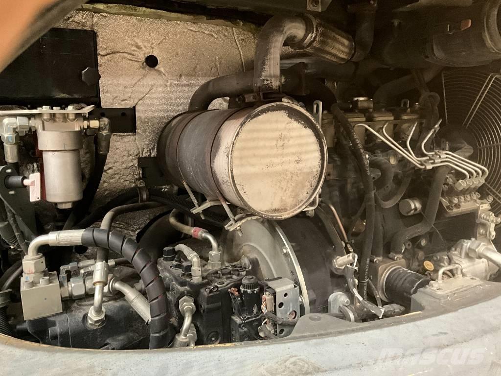 Neuson EW 65 Ratasekskavaatorid