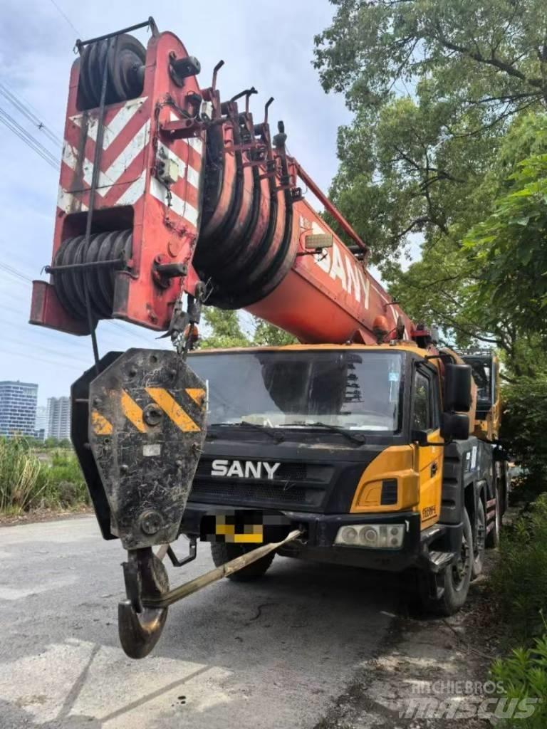 Sany STC 1000 Maastikutõstukid