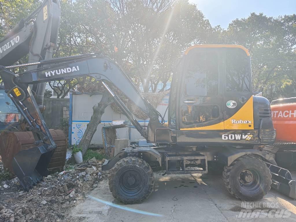 Hyundai Robex 60 W Ratasekskavaatorid