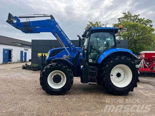 New Holland T7.225 Traktorid