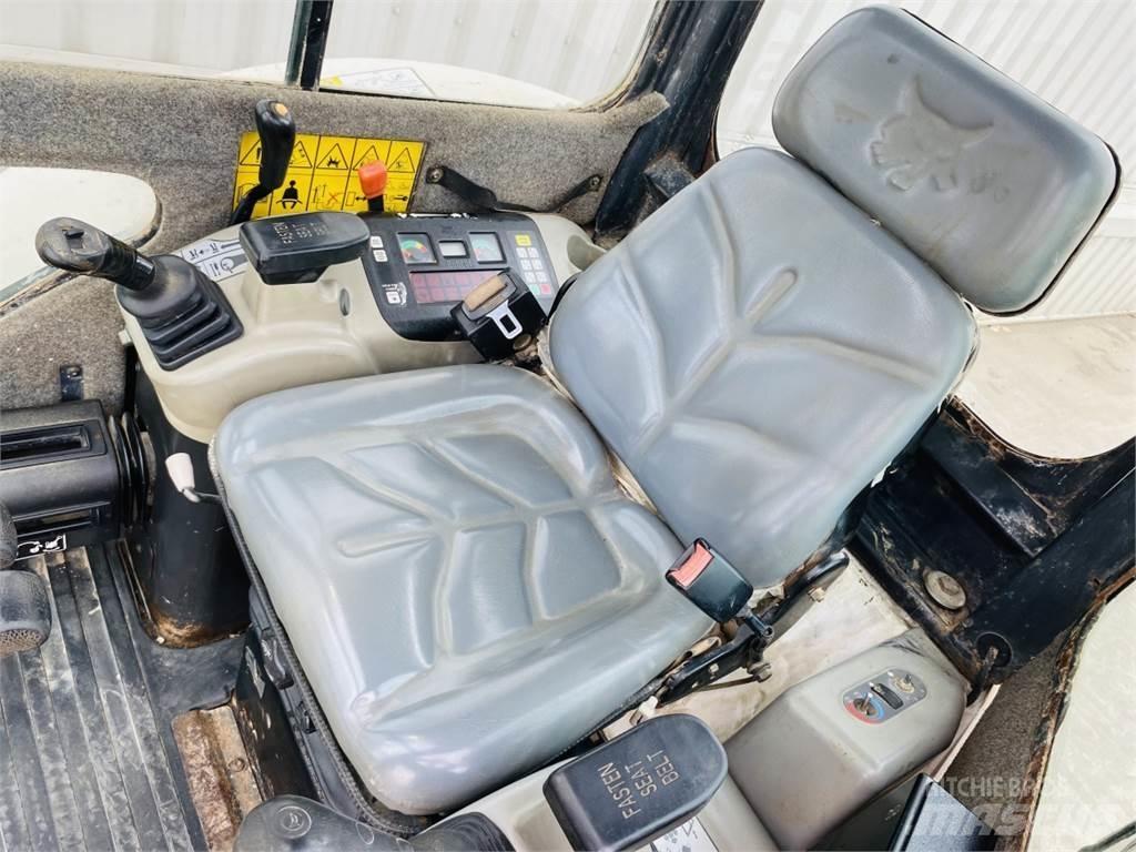 Bobcat 428 Miniekskavaatorid < 7 t