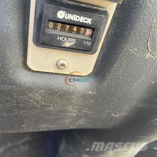 Ausa D600 APG Karjääriveokid