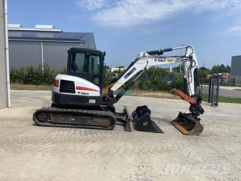 Bobcat E 50 Ratasekskavaatorid